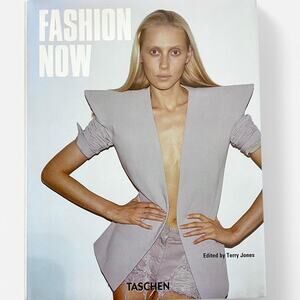 Fashion Now: 150 Most Important Designers by Terry Jones